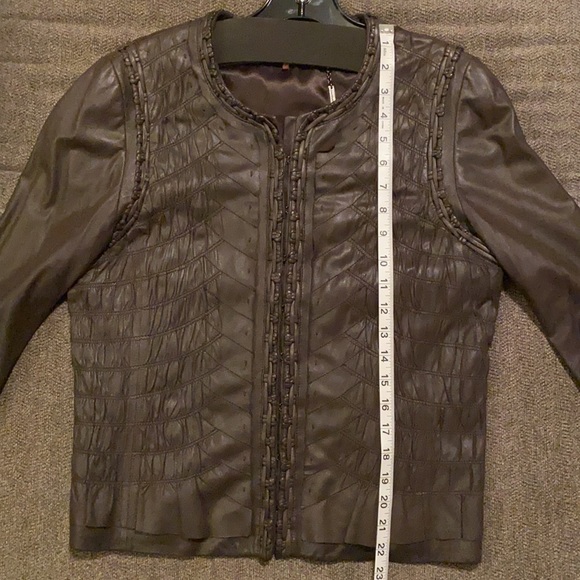 AUTHENTIC ELIE TAHARI 100% GENUINE LEATHER JACKET - Picture 8 of 12